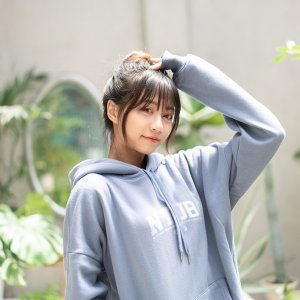【最後兩件，售完不補】我的NTUB印象•莫內落肩帽T_冰露灰藍